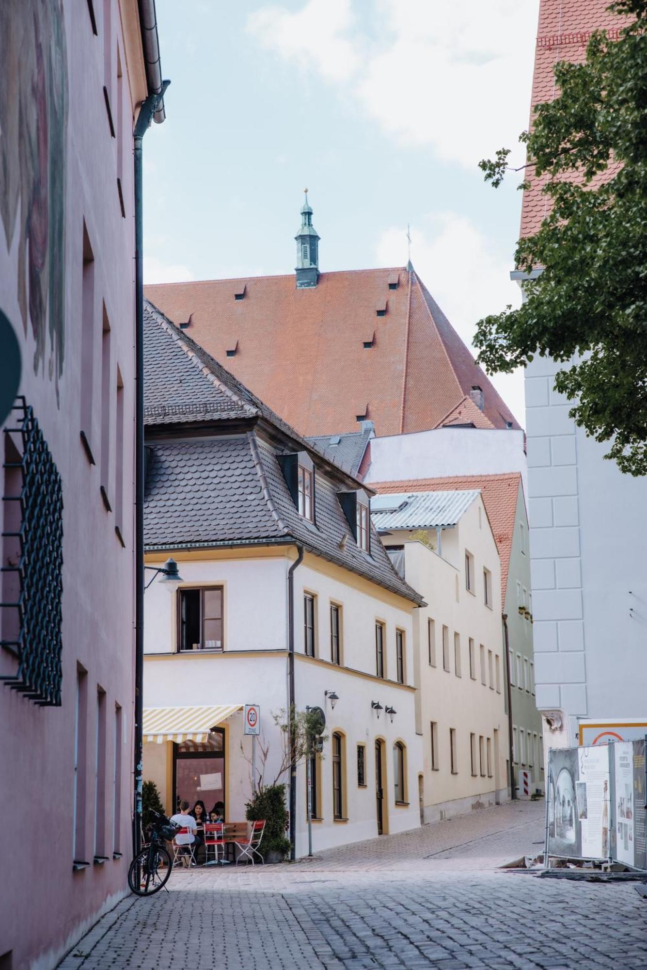Lumen Homes - Design-apt. Nahe Audi Und Altstadt, 3 Zimmer, Netflix Apartment *